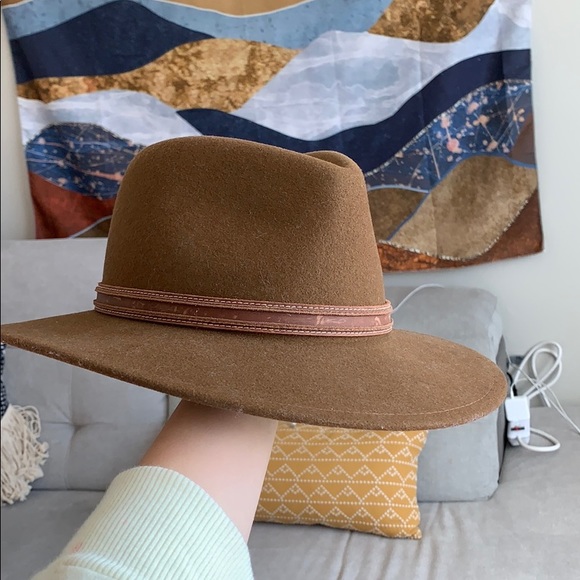 bailey of hollywood poet